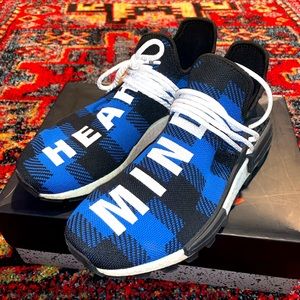 Pharrell NMD HUMAN RACE BLUE PLAID 💙✅
